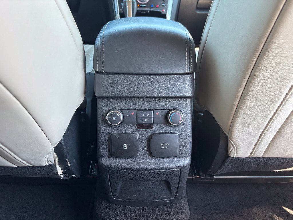 Used 2019 Ford Explorer Limited w/ Limited Luxury Package FWD image 34
