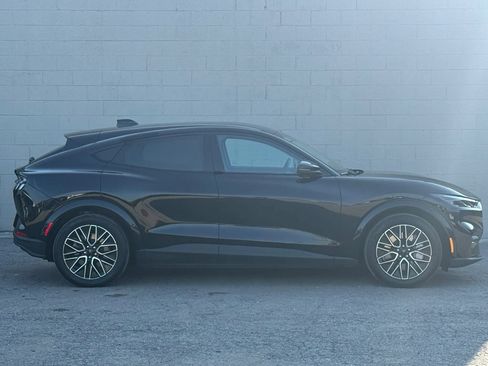 Used 2025 Ford Mustang Mach-E Premium AWD/4WD image 10