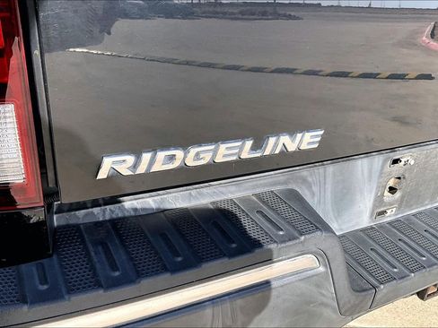 Used 2017 Honda Ridgeline Sport image 40