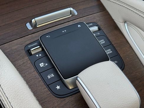 Used 2022 Mercedes-Benz GLS 450 4MATIC image 48