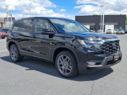 Used 2023 Honda Passport EX-L image 3