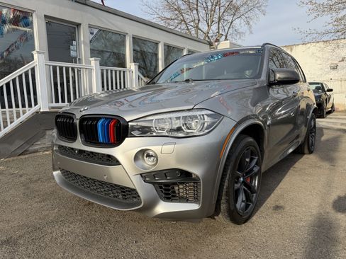 Used 2017 BMW X5 M image 2
