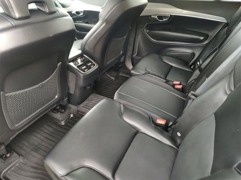 Certified 2023 Volvo XC90 B5 Core w/ Protection Package Premier image 29