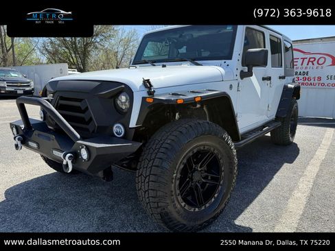 Used 2018 Jeep Wrangler Unlimited Sport S AWD/4WD image 1