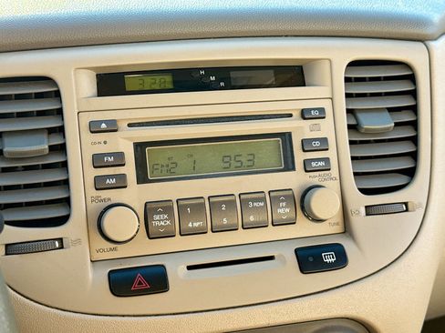 Used 2007 Kia Rio LX image 8