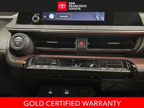 Certified 2023 Toyota Prius Prime FWD image 25