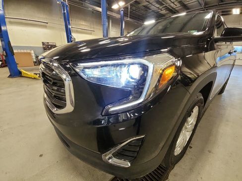 Used 2020 GMC Terrain SLE w/ LPO, Floor Liner Package AWD/4WD image 29