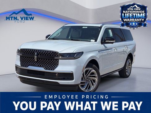 New 2026 Lincoln Navigator Reserve AWD/4WD image 1