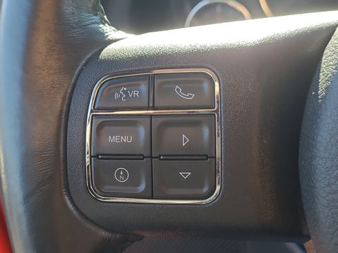 Used 2018 Jeep Wrangler Sport image 23