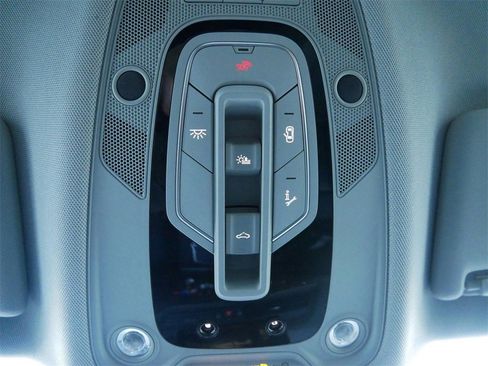 Used 2018 Audi Q5 2.0T Premium Plus w/ Premium Plus Package image 25