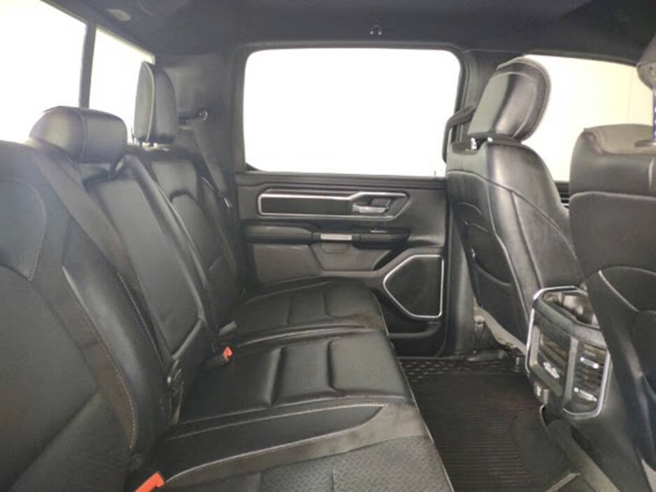 Used 2023 RAM 1500 Laramie AWD/4WD image 16