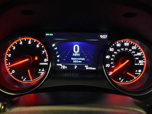 Used 2023 Toyota Camry XSE FWD image 17