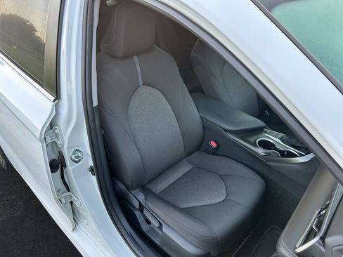 Used 2024 Toyota Camry LE FWD image 29