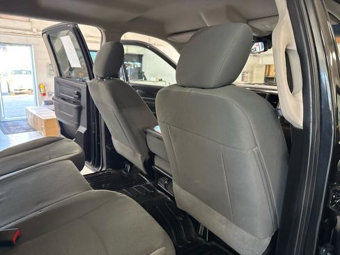 Used 2016 RAM 1500 Express w/ Black Ram 1500 Express Group image 37