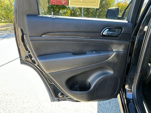 Used 2019 Jeep Grand Cherokee High Altitude image 22