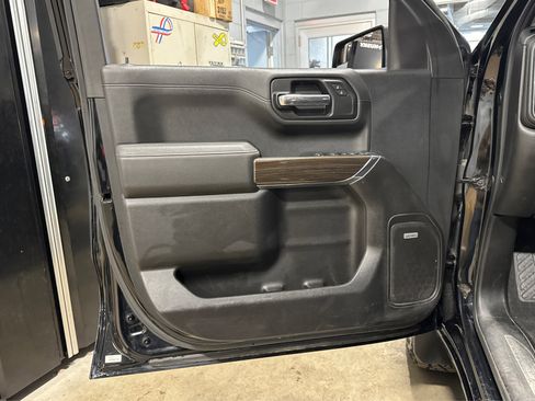 Used 2019 Chevrolet Silverado 1500 LT Trail Boss image 15