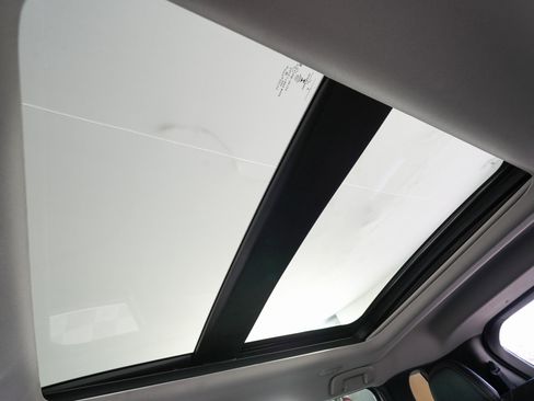 Used 2022 Mitsubishi Outlander SE image 27