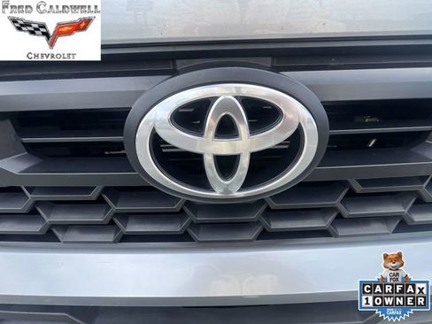 Used 2025 Toyota Tacoma TRD Off-Road AWD/4WD image 30