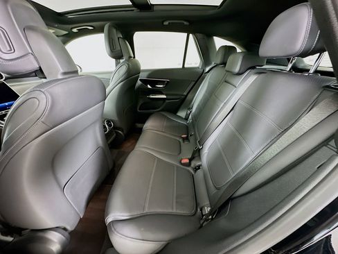Used 2026 Mercedes-Benz GLC 300 image 25