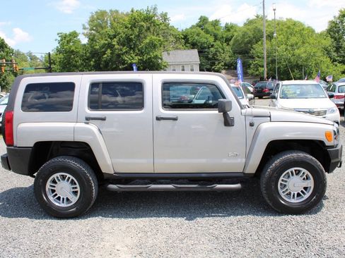 Used 2007 HUMMER H3 AWD/4WD image 6