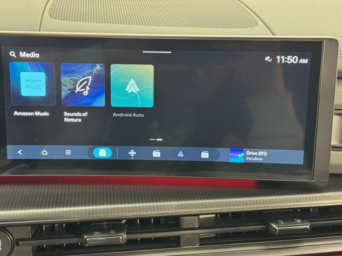 Used 2025 Hyundai Santa Fe Calligraphy image 30