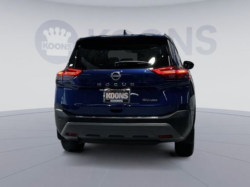 Used 2023 Nissan Rogue SV w/ SV Premium B Package image 15