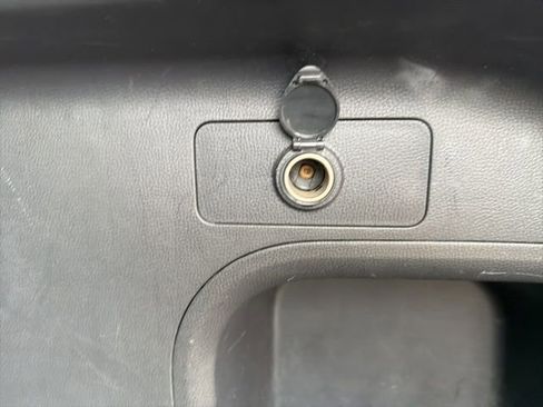 Used 2021 Toyota RAV4 XLE w/ XLE Grade Weather Package image 11