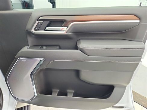 New 2026 GMC Sierra 2500 Denali w/ Denali Reserve Package image 41