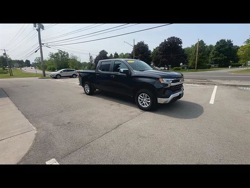 Certified 2024 Chevrolet Silverado 1500 LT AWD/4WD image 2