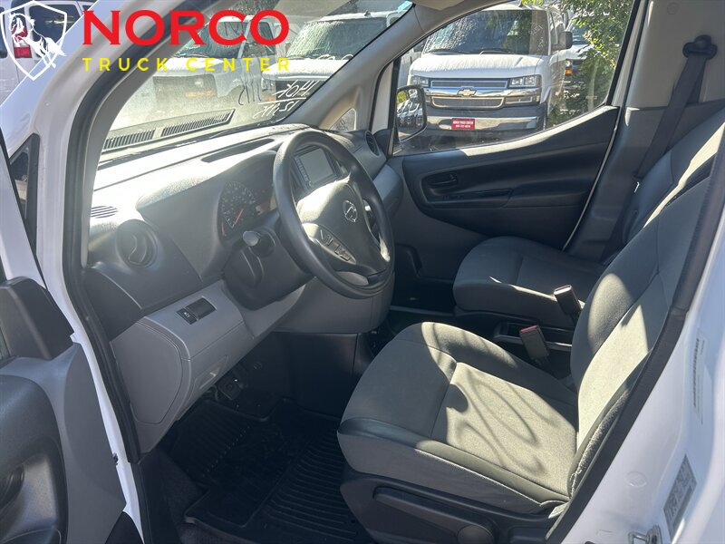 Used 2020 Nissan NV200 S FWD image 13