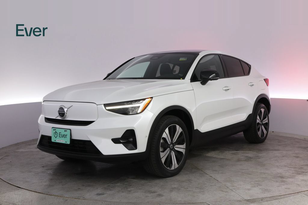 Used 2023 Volvo C40 P8 Recharge Plus AWD/4WD image 2