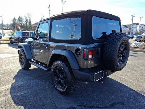 Certified 2023 Jeep Wrangler Willys image 4