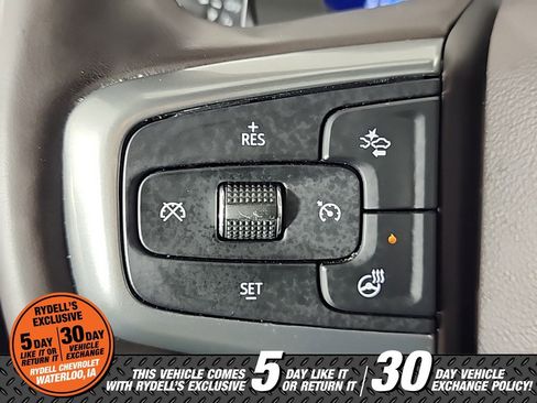 Certified 2025 Chevrolet Silverado 1500 LTZ w/ LTZ Premium Package image 30