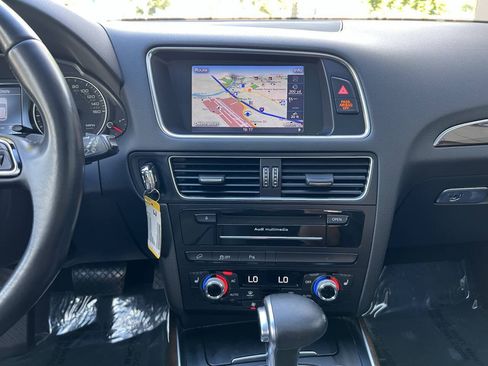 Used 2013 Audi Q5 2.0T Premium Plus w/ Premium Plus Pkg AWD/4WD image 22
