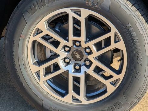 New 2025 Ford Expedition Max Active image 35