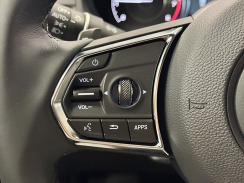 Used 2025 Acura RDX SH-AWD image 20