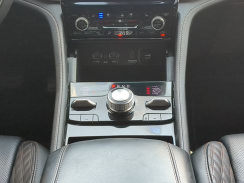 Certified 2025 Jeep Grand Cherokee Summit AWD/4WD image 17