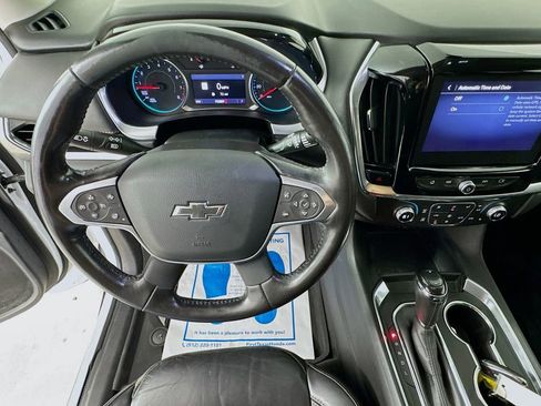 Used 2020 Chevrolet Traverse RS FWD image 12
