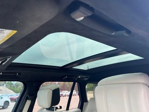 Used 2018 Land Rover Range Rover HSE AWD/4WD image 27