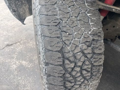 Used 2024 Chevrolet Silverado 2500 Custom w/ Custom Value Package image 20