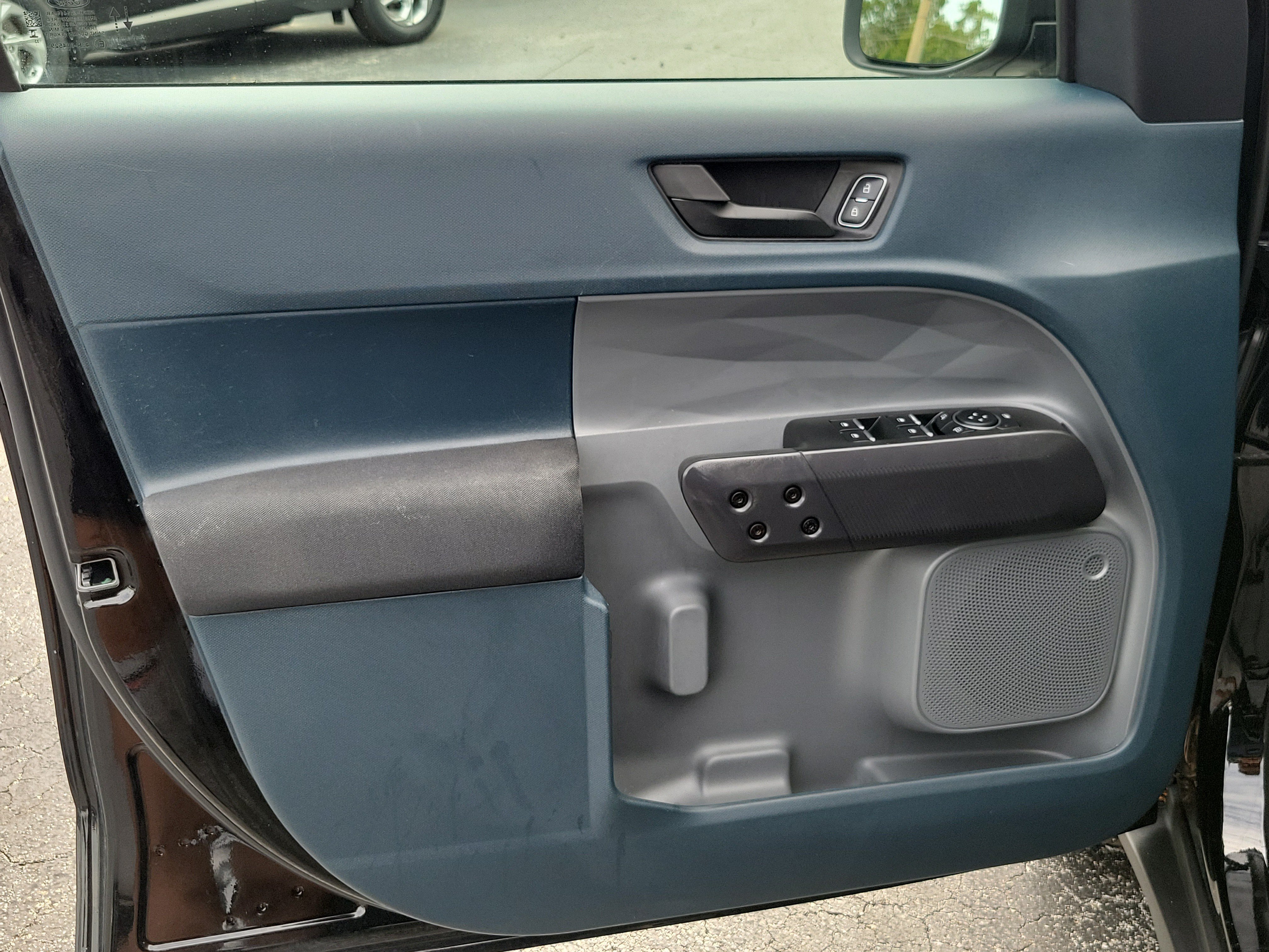 Used 2023 Ford Maverick XL FWD image 25