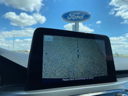 Used 2024 Ford Escape Active w/ Cold Weather Package FWD image 31