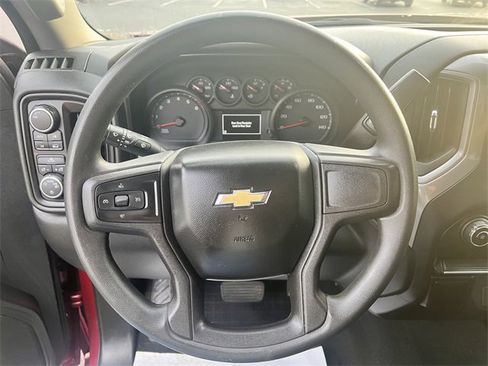 Used 2020 Chevrolet Silverado 1500 Custom w/ Custom Value Package image 14