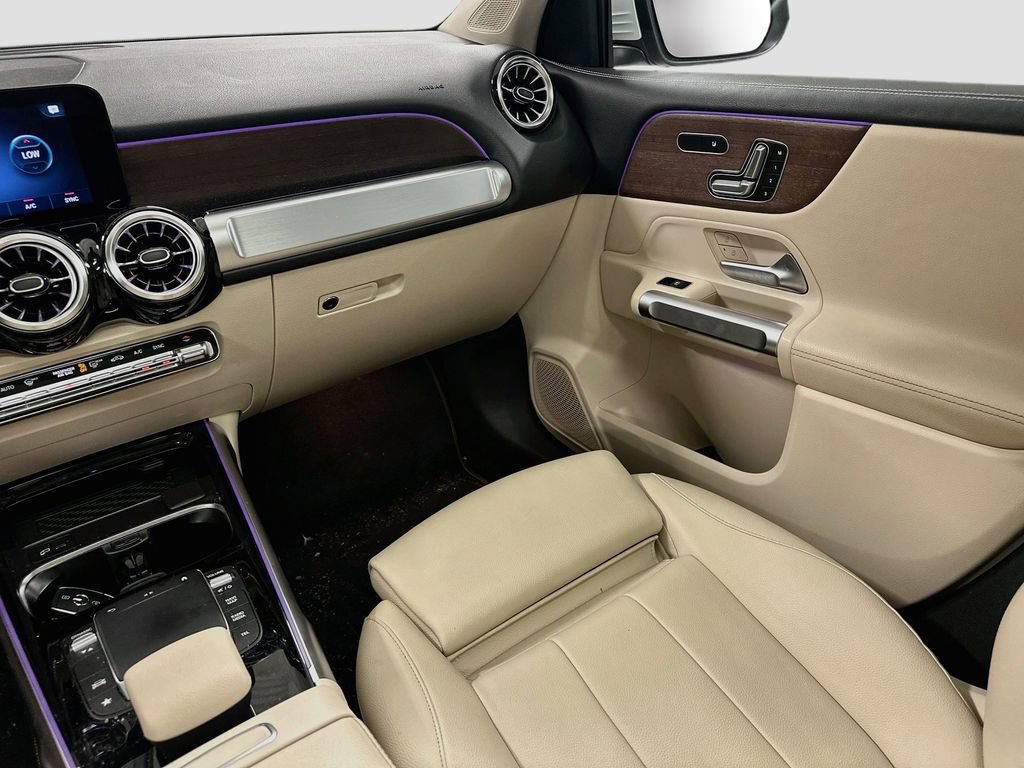 Certified 2023 Mercedes-Benz GLB 250 image 23
