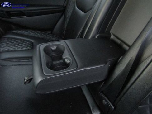 Certified 2024 Ford Edge Titanium AWD/4WD image 23