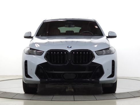 Used 2026 BMW X6 xDrive40i AWD/4WD image 2