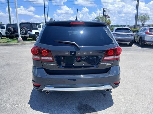 Used 2018 Dodge Journey Crossroad FWD image 5
