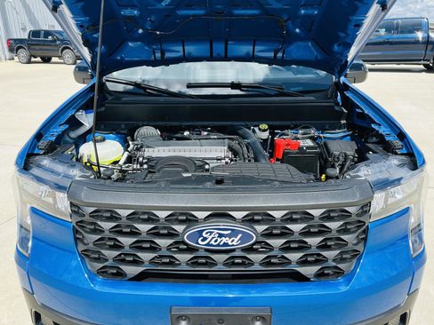 Used 2025 Ford Maverick XLT w/ XLT Luxury Package AWD/4WD image 40