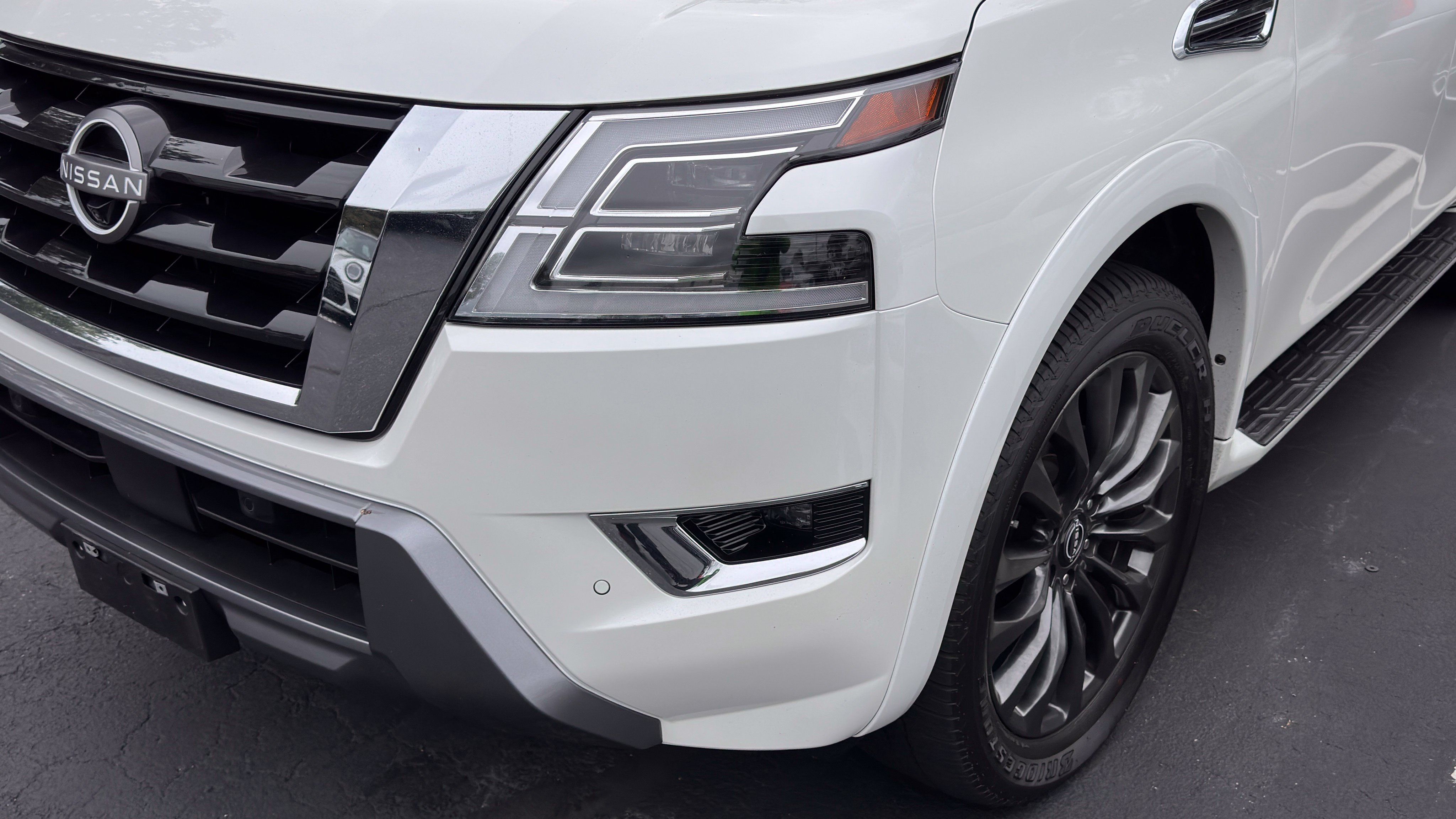 Used 2024 Nissan Armada Platinum w/ Captain's Chairs Package AWD/4WD image 11