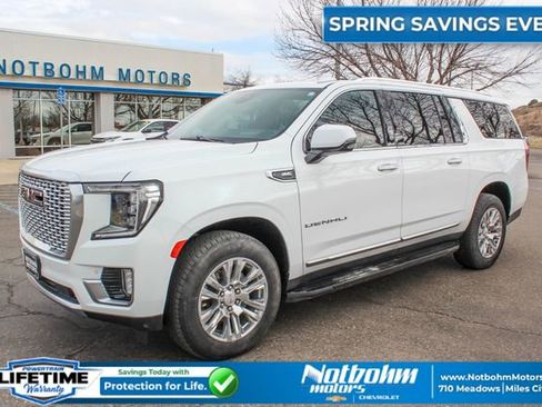 Used 2023 GMC Yukon XL Denali AWD/4WD image 1